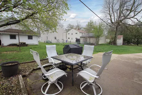 Exterior - 1613 W Lawrence St, Appleton, WI 54914 photo 3 of 8