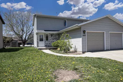 2731 S Wheatfield Dr, Appleton, WI 54915 photo 3