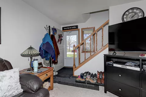 2731 S Wheatfield Dr, Appleton, WI 54915 photo 9