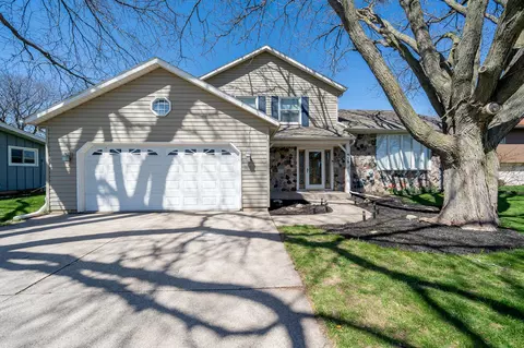 938 Anchorage Ct, Oshkosh, WI 54901