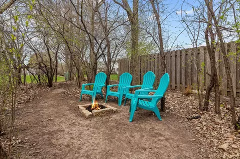 2010 W Roberts Ave, Appleton, WI 54914 photo 12