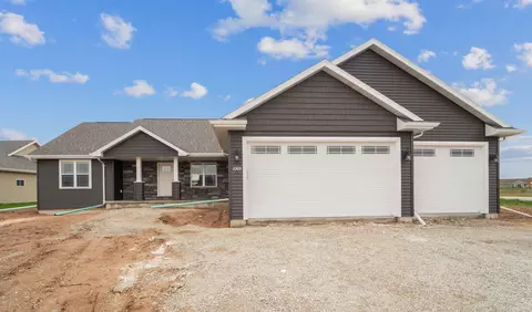 3305 E Rubyred Dr, Appleton, WI 54913