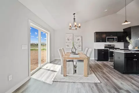 Dining - 3305 E Rubyred Dr, Appleton, WI 54913 photo 1 of 2