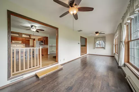 2211 W Capitol Dr, Appleton, WI 54914 photo 14