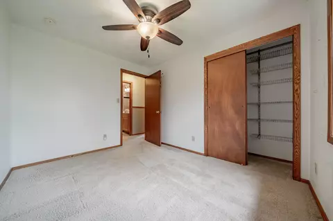 2211 W Capitol Dr, Appleton, WI 54914 photo 17