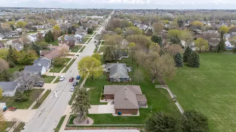 2211 W Capitol Dr, Appleton, WI 54914 photo 36