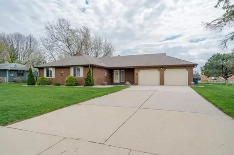 2211 W Capitol Dr, Appleton, WI 54914 photo 34