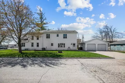 225 Prospect St, Winneconne, WI 54986