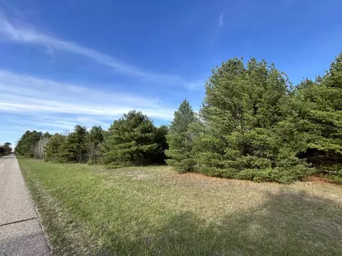 19 Th Ave, Wautoma, WI 54982