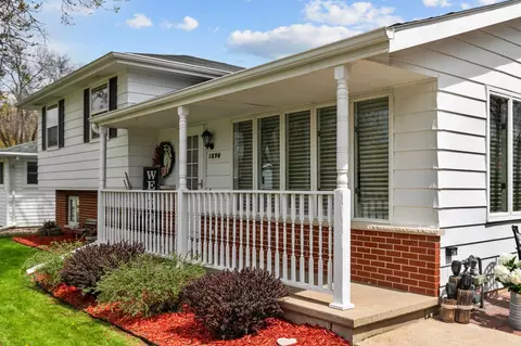 1574 Collins St, Neenah, WI 54956