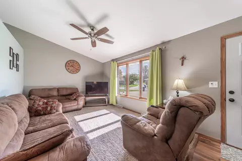 n3921 Dublin Way, Appleton, WI 54913 photo 4