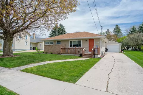 306 Reed St, Chilton, WI 53014