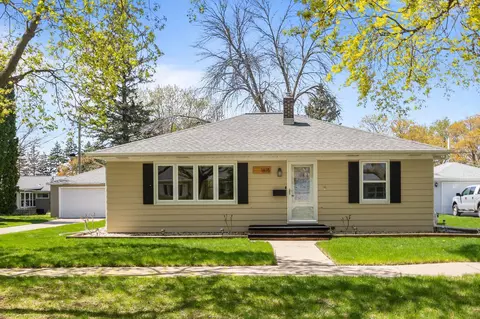1615 N Gillett St, Appleton, WI 54914
