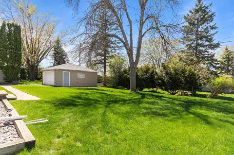 1615 N Gillett St, Appleton, WI 54914 photo 28