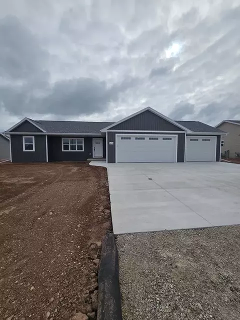 3420 Snow Goose Way, Kaukauna, WI 54130