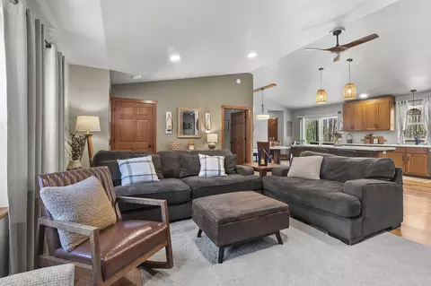 6541 Pioneer Dr, Abrams, WI 54101 photo 12