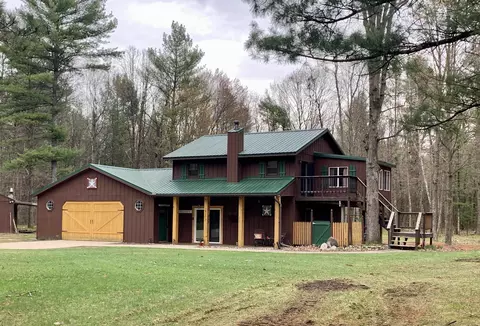 10220 Big Eddie Ln, Suring, WI 54174