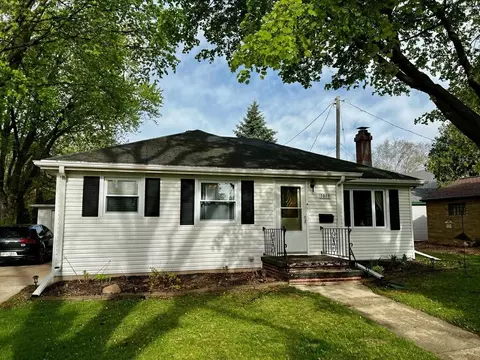 1019 Nawada Ct, Appleton, WI 54911