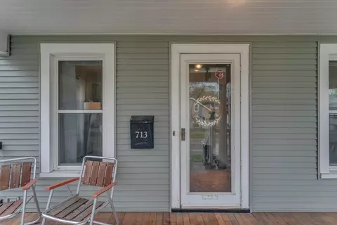 713 S Mason St, Appleton, WI 54914 photo 2