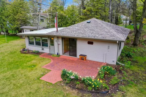 4097 Snake Island Rd, Sturgeon Bay, WI 54235