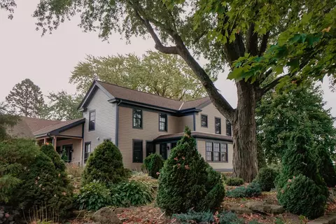 w7201 County Road E, Beaver Dam, WI 53916