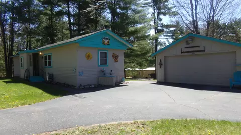 11749 Eliason Rd, Crivitz, WI 54114
