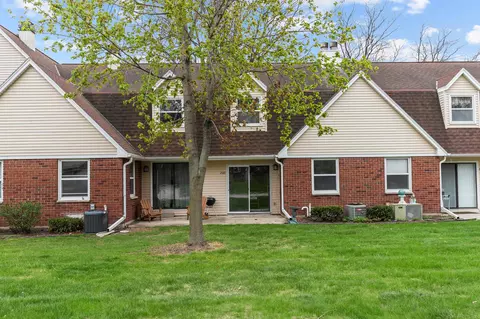 2520 Finger Rd, Green Bay, WI 54302