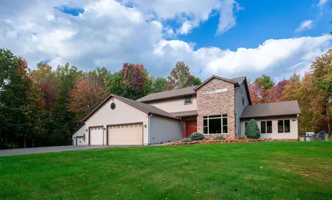 n2266 Schacht Road, Marinette, WI 54143