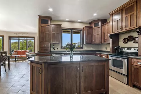 7 Corn Silk Ct, Wrightstown, WI 54180 photo 8