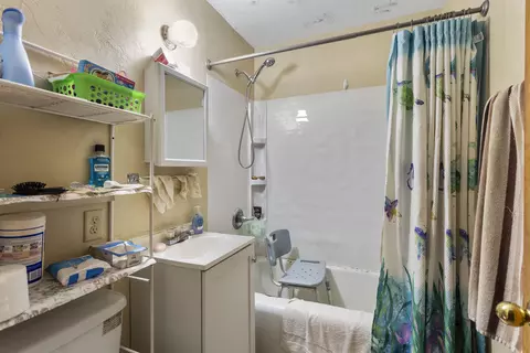 Bath - 702 N State St, Appleton, WI 54911 photo 1 of 1