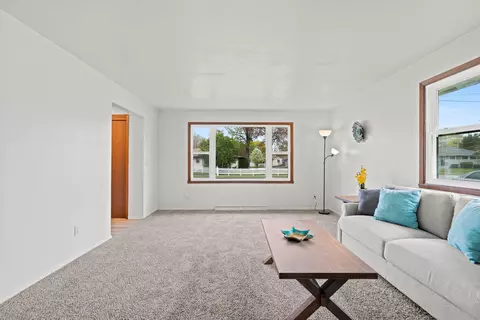 1717 E John St, Appleton, WI 54915 photo 9