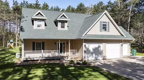 n1817 Catherine Way, Waupaca, WI 54981