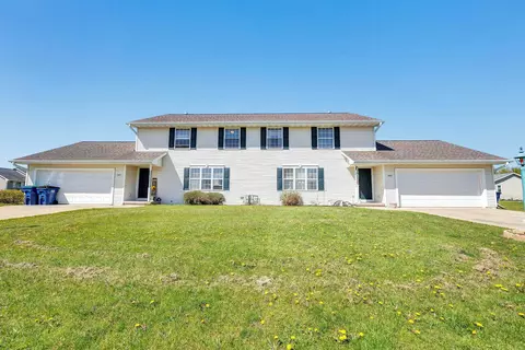 463 W Green Bay St, Pulaski, WI 54162