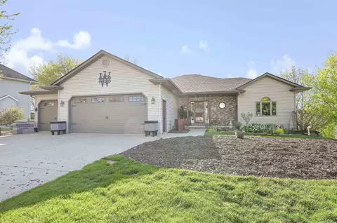 n439 Robinhood Drive, Sherwood, WI 54169