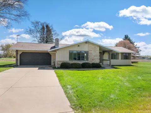 n8446 Apple Road, Casco, WI 54205