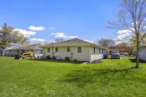 1625 N Birchwood Ave, Appleton, WI 54914 photo 3