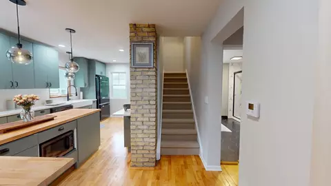 Entry Way - 709 E Circle St, Appleton, WI 54911 photo 1 of 3