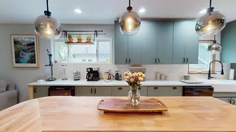 Kitchen - 709 E Circle St, Appleton, WI 54911 photo 4 of 7