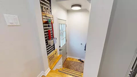 Entry Way - 709 E Circle St, Appleton, WI 54911 photo 3 of 3