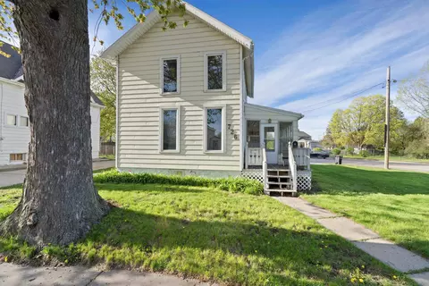 726 W Spencer St, Appleton, WI 54914 photo 2