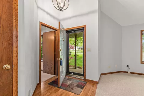 436 S Covenant Ln, Appleton, WI 54915 photo 6