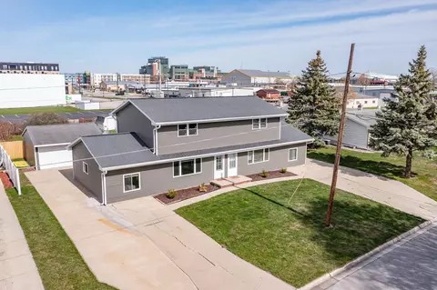 2104 Elm View Dr, Green Bay, WI 54304