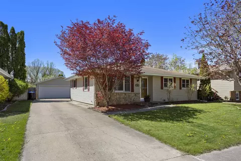 501 E Mitchell Ave, Appleton, WI 54915