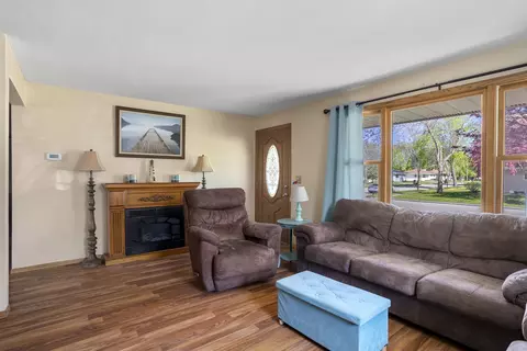 501 E Mitchell Ave, Appleton, WI 54915 photo 2