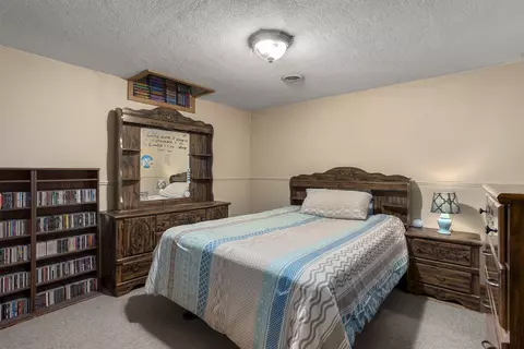 501 E Mitchell Ave, Appleton, WI 54915 photo 17
