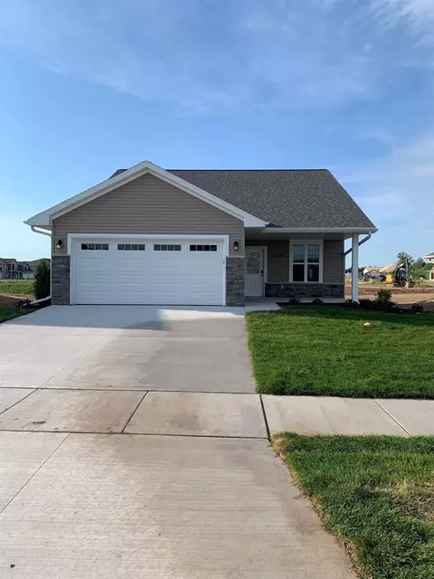 W6569 E Steamboat Lane, Appleton, WI 54915