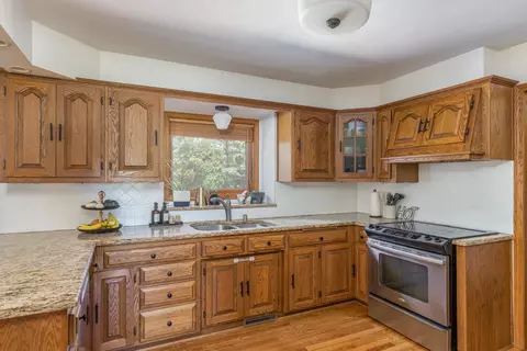 Kitchen - 2912 W Heritage Ave, Appleton, WI 54914 photo 2 of 3