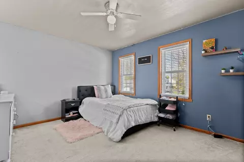 Bedroom - 1609 E Wyndmere Dr, Appleton, WI 54913 photo 3 of 3