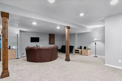 Other - 1609 E Wyndmere Dr, Appleton, WI 54913 photo 8 of 10