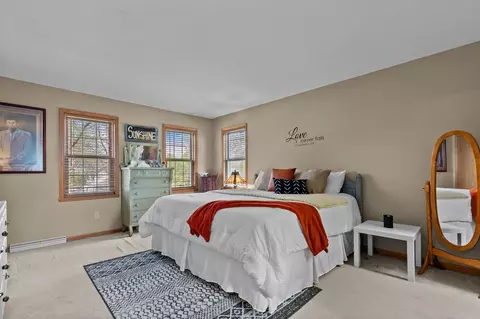 Bedroom - 1609 E Wyndmere Dr, Appleton, WI 54913 photo 1 of 3